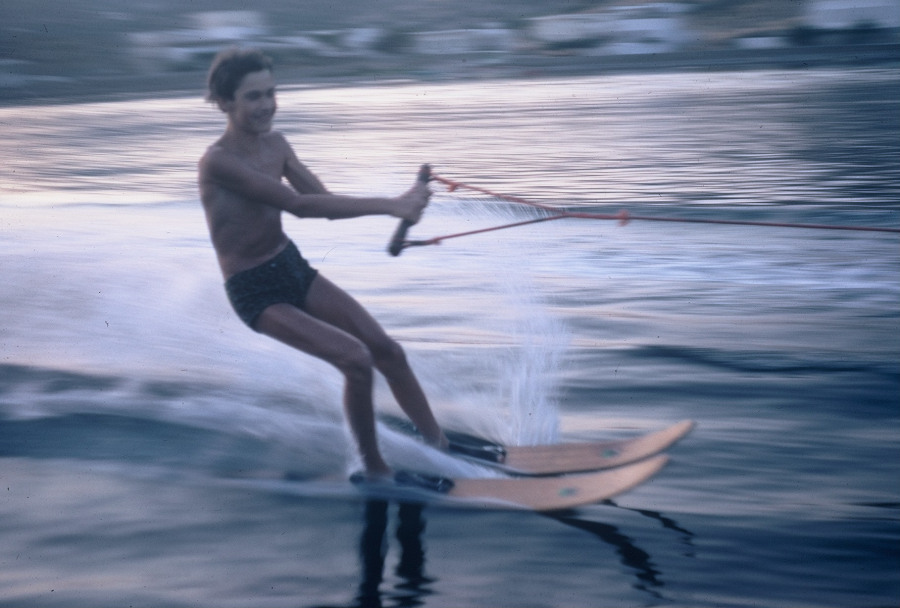 θαλάσσιο σκι στο Καψάλι